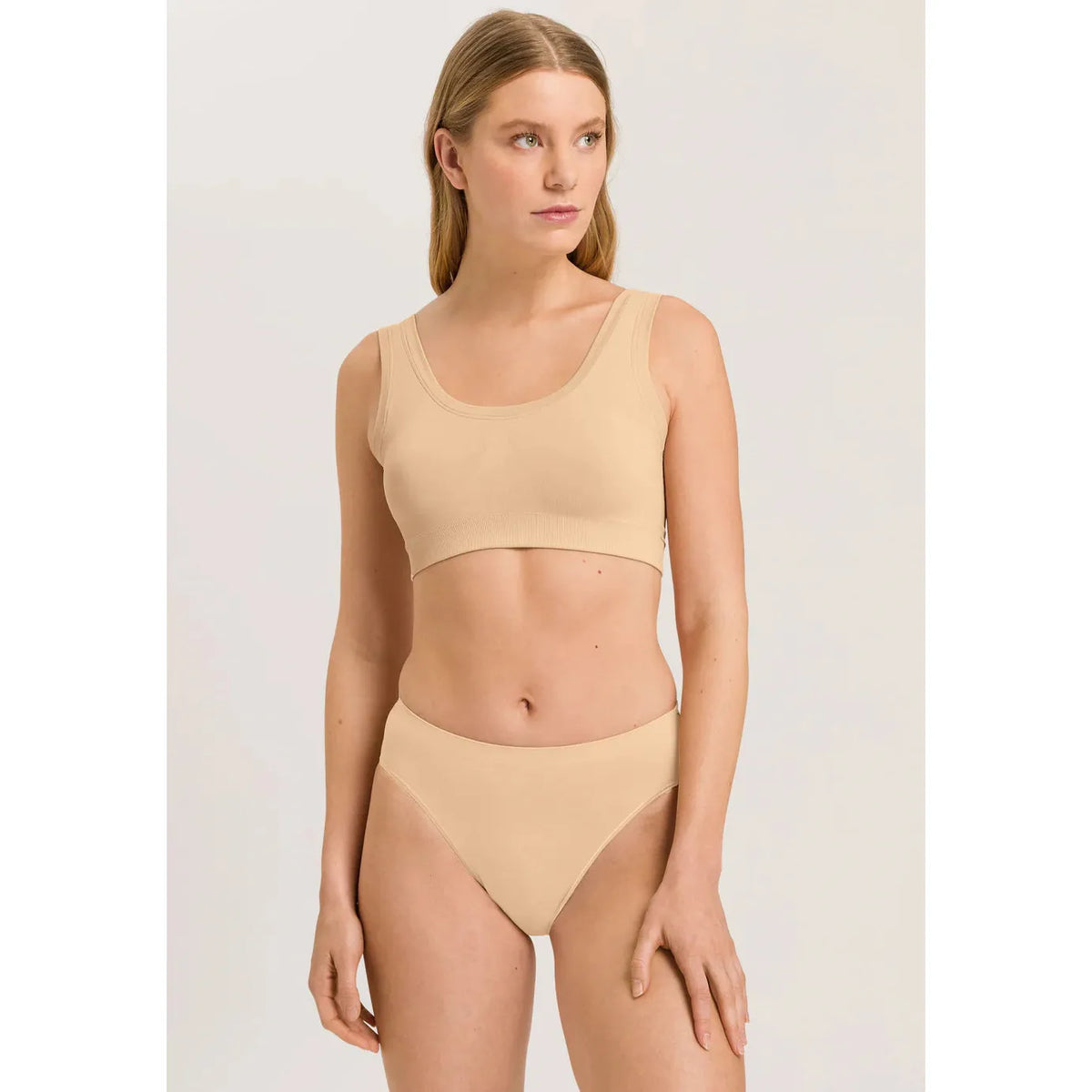 Hanro Touch Feeling Padded Bralette - Beige – Bits of Lace Fine Lingerie